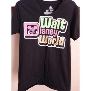 Women's Small Disney Official Tshirt